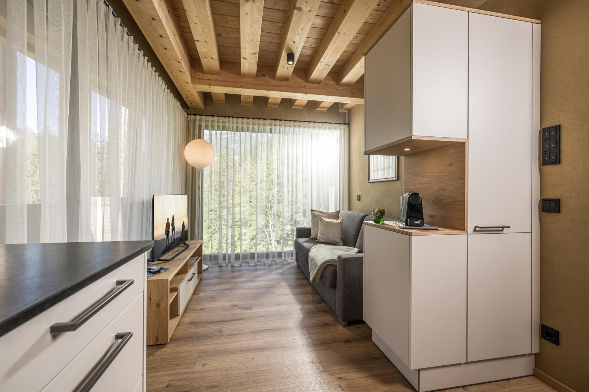Natur Zeit - Alpine Garden Apartments Mayrhofen Bagian luar foto